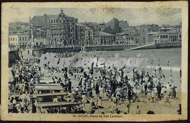 Playa de san lorenzo, gijón (asturias)