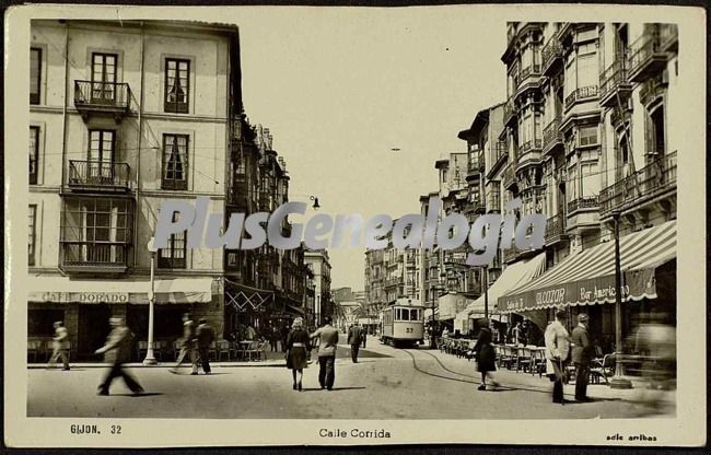 Calle corrida, gijón (asturias)