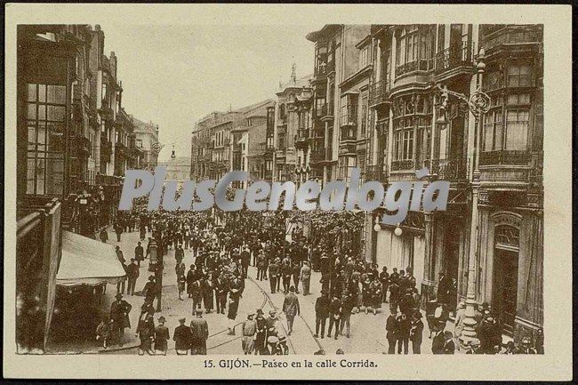 Paseo en la calle corrida, gijón (asturias)