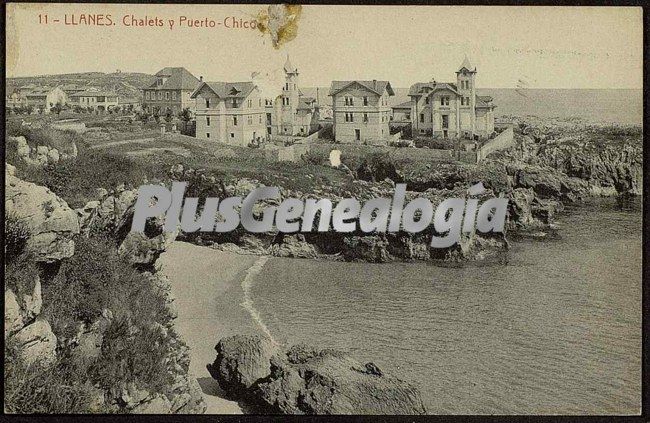 Chalets y puerto chico, llanes (asturias)