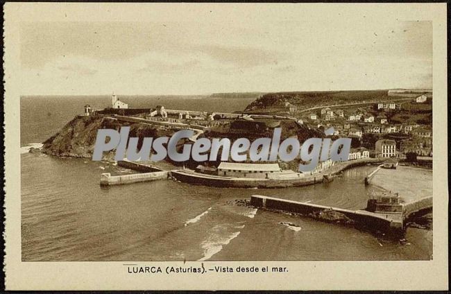 Vista desde el mar, luarca (asturias)