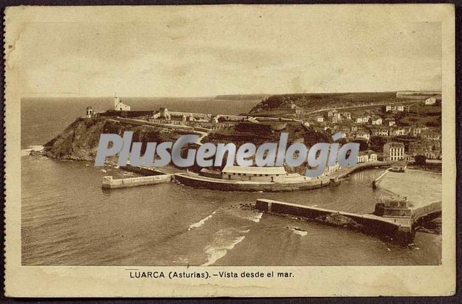 Vista desde el mar, luarca (asturias)