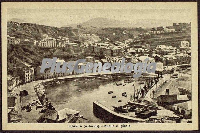 Muelle e iglesia, luarca (asturias)