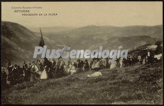 Procesión en la aldea, oviedo