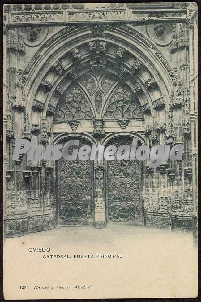 Catedral puerta principal, oviedo (asturias)