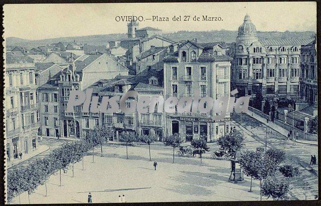 Plaza del 27 de marzo, oviedo (asturias)