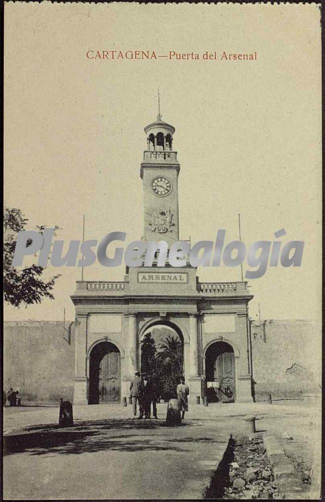 Puerta del arsenal cartagena (murcia)