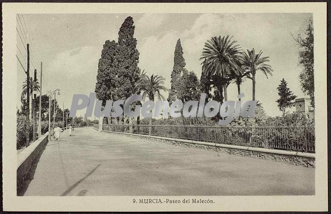 Paseo del malecon, murcia