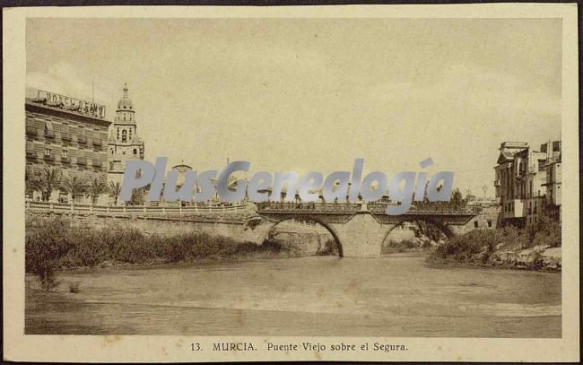 Puente viejo sobre el segura, murcia