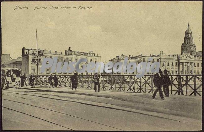 Puente viejo sobre el segura, murcia