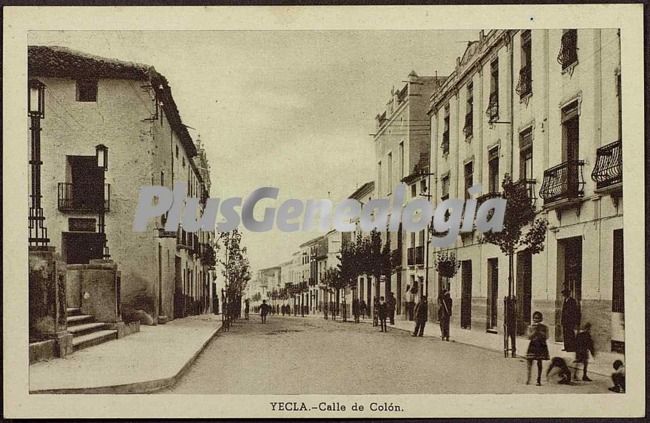 Calle Colón en Yecla (Murcia)