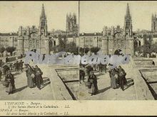 Arco de santa maría y la catedral de burgos