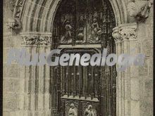 Puerta de la sala capitular de la catedral de león