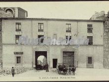 Puerta del peso de la catedral de ávila