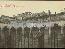 Patio del instituto de salamanca