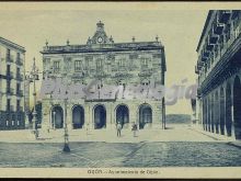 Ver fotos antiguas de edificios en GIJON