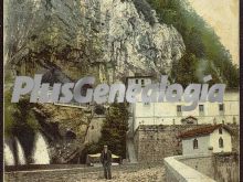Vista general de la cueva, covadonga (asturias)