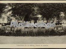 Fuente de cerámica de talavera de la reina (toledo)