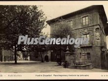 Plaza Aragonesa y Fuente de los siete años de Barcelona