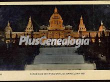 Palacio nacional de Montjuic en Barcelona (1929) de noche