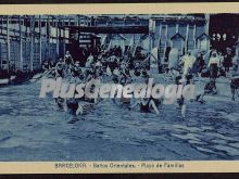 Playa de familias - baños orientales en barcelona