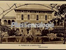 Casa de la salud en el parque de la santa cruz en barcelona