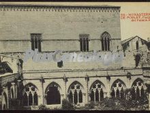 Fachada del palacio real de poblet (tarragona)