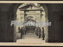 Entrada al penal del castillo en figueras (girona)