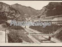 Estación de canfranc (huesca) y río aragón