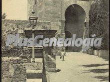 Puerta de justicia de la alhambra de granada