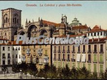 La catedral y plaza bib-rambla en granada