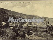 Vista parcial el pueblo de lanjarón (granada) y hoteles