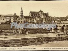 La mezquita de córdoba y el puente romano desde el río