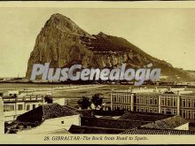 El peñón de gibraltar visto desde la carretera (sepia)