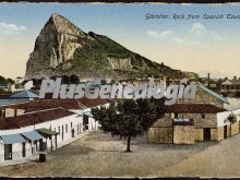 Vista en color del peñón de gibraltar desde la ciudad de la línea