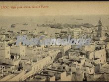 Vista panorámica de cádiz desde el puerto