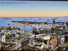 Vista panorámica hacia el puerto de cádiz