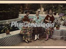 Mujeres sevillanas