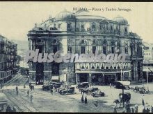 Plaza y teatro arriaga de bilbao