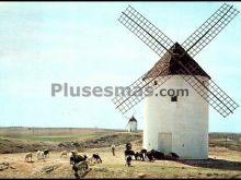 Molinos de viento en mota del cuervo (cuenca)