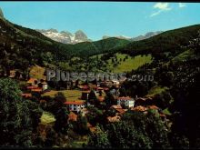 Vista general de soto de sajambre (picos de europa, león)