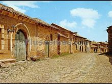 Calle de castrillo de los polvazares (león)