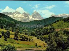 Peña santa vista desde el berinal en soto de sajambre (picos de europa, león)