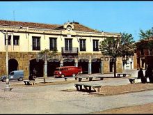 Plaza mayor y ayuntamiento de villalpando (zamora)