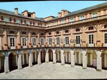 Patio de armas del palacio real de riofrío (segovia)