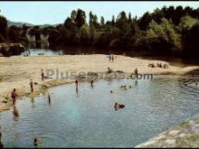 Playa y puente de hierro de trespaderne (burgos)