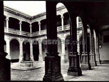 Galería y arcos del patio central en el palacio de avellaneda de peñaranda de duero (burgos)