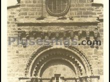 Portada románica de la iglesia santa maría de wamba (valladolid)