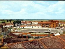 Vista parcial y plaza de toros de olmedo (valladolid)