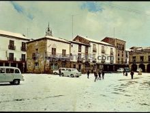 Plaza mayor en invierno de el barco de avila